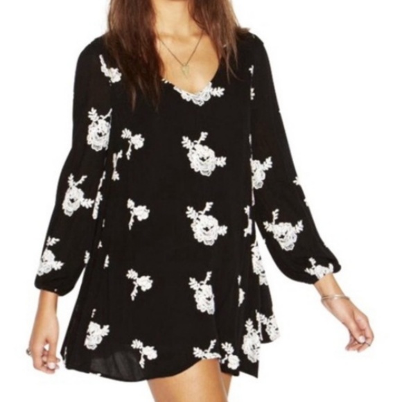 Free People Dresses & Skirts - Free People Black/White Austin Tunic Dress XL
